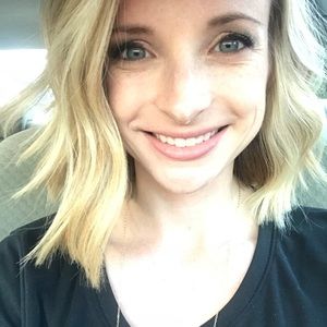 Meet your Posher, Cara